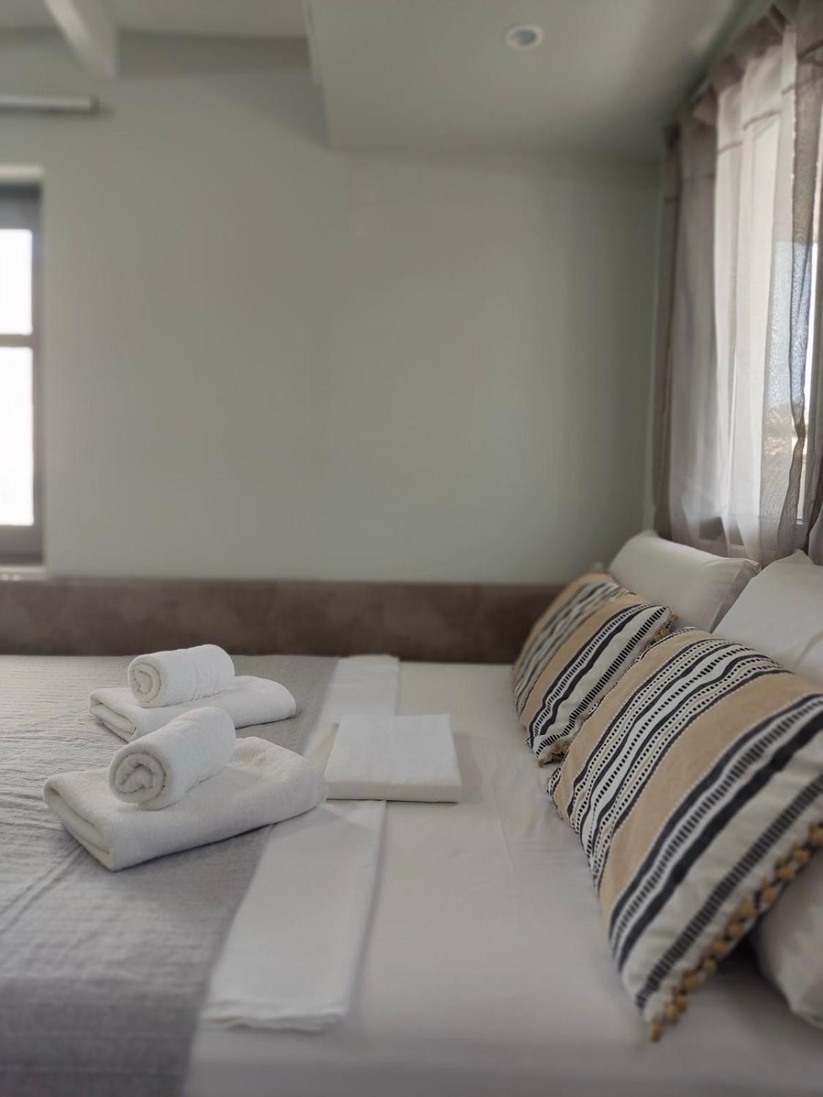 Green Suite Skiathos Buitenkant foto